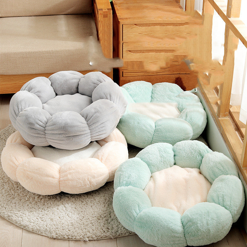 Flower-Shaped Pet Bed – Soft Blanket Mat for Cats & Dogs