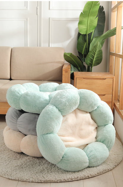 Flower-Shaped Pet Bed – Soft Blanket Mat for Cats & Dogs